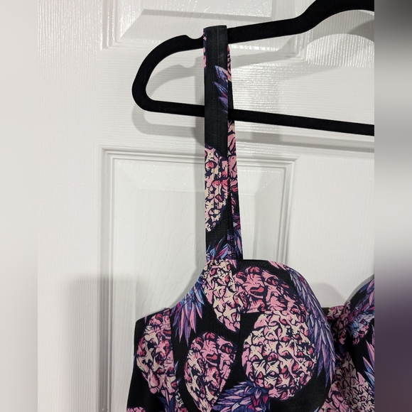 Torrid Pineapple Push-Up Demi Slim Fix Swimsuit in Size 5S (28 & Short) - Picture 3 of 16